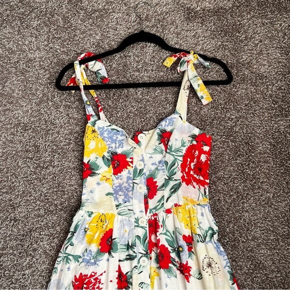Urban Outfitters Floral Dress NWOT - Picture 4 of 11
